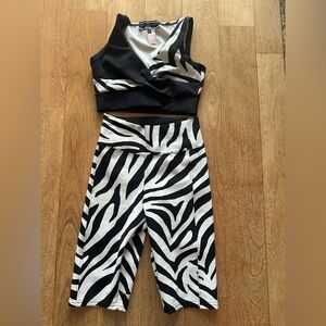 Zebra print workout set